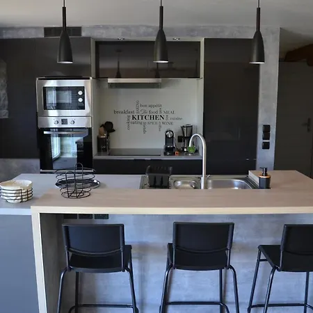 Entre Causse Et Vallon, Confort Pour 4 Personnes Dans Grange Renovee Au Coeur De L'aveyron Prázdninový dům