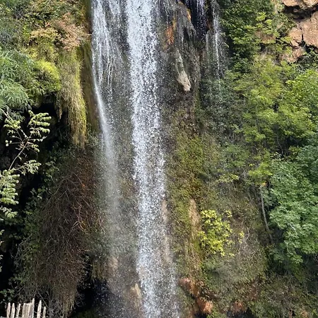 Entre Causse Et Vallon, Confort Pour 4 Personnes Dans Grange Renovee Au Coeur De L'aveyron Prázdninový dům