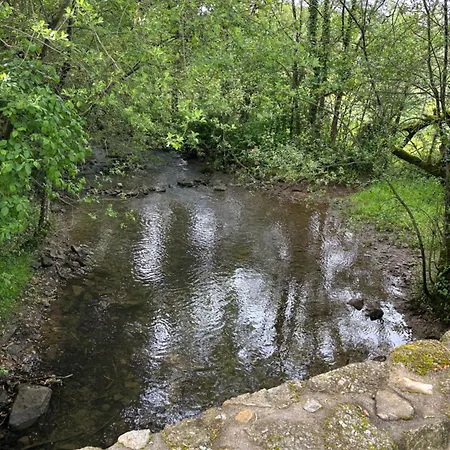 Entre Causse Et Vallon, Confort Pour 4 Personnes Dans Grange Renovee Au Coeur De L'aveyron * Salles-la-Source