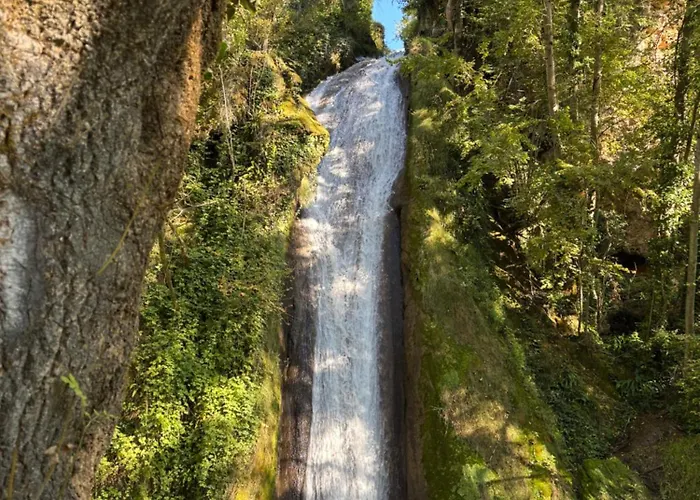 Entre Causse Et Vallon, Confort Pour 4 Personnes Dans Grange Renovee Au Coeur De L'aveyron *